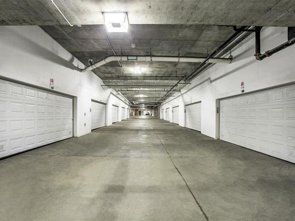 3130 N Harwood Street  1605, Dallas Texas 75201