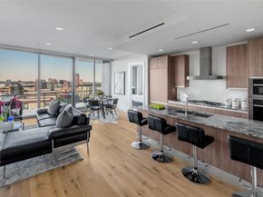 3130 N Harwood Street  1605, Dallas Texas 75201
