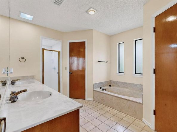 10168  Stoneleigh Drive , Benbrook Texas 76126