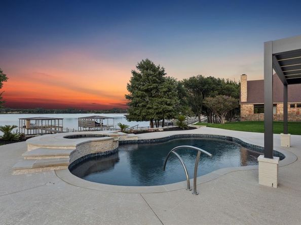 6124  Lake Shore Drive , Fort Worth Texas 76179