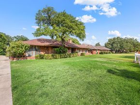 1401  Limetree Lane , Irving Texas 75061