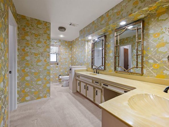 1401  Limetree Lane , Irving Texas 75061