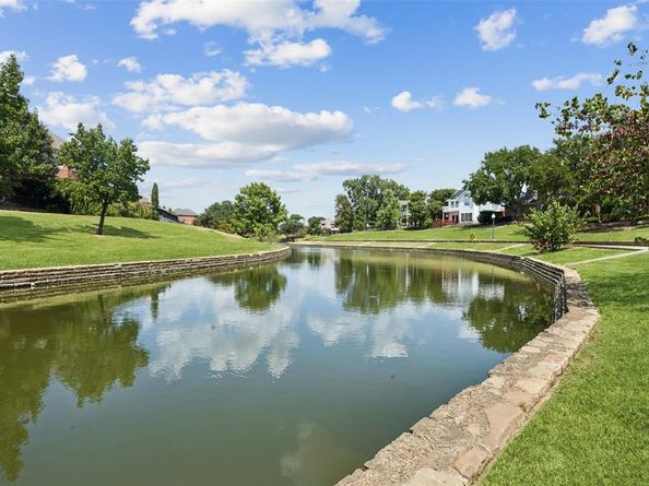 1085  Leisure Lane , Irving Texas 75063
