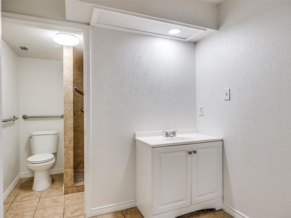 4021  Treeline Drive , Dallas Texas 75224