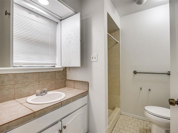4021  Treeline Drive , Dallas Texas 75224