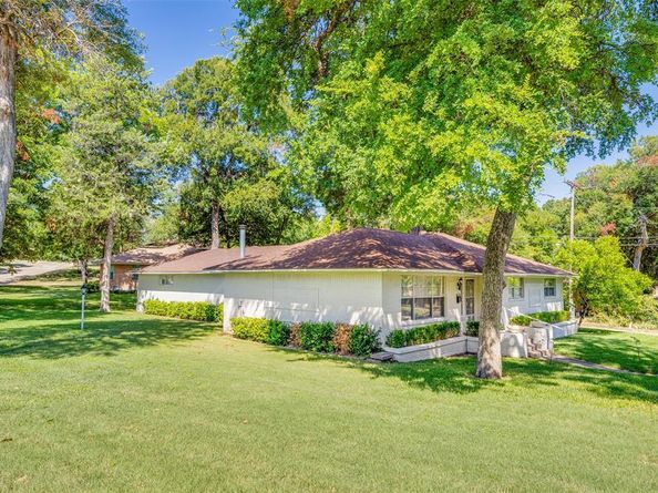545  Hillvale Drive , Dallas Texas 75241