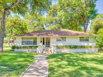 545  Hillvale Drive 