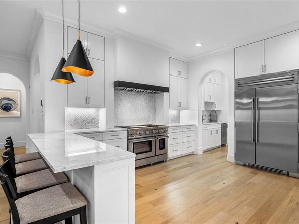 6428  Tulip Lane , Dallas Texas 75230