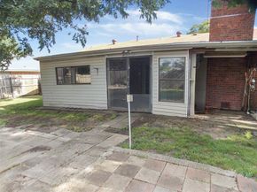1209  Juniper Lane , Benbrook Texas 76126