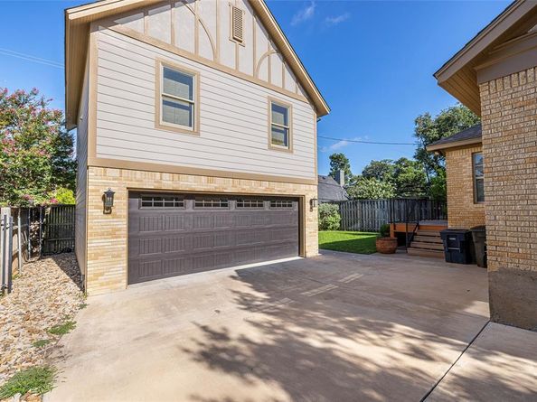 2532  Greene Avenue , Fort Worth Texas 76109
