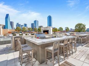 2200  Victory Avenue  1702, Dallas Texas 75219