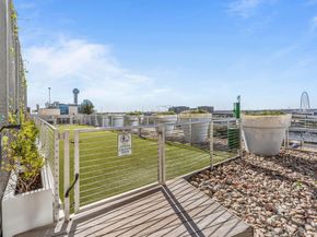 2200  Victory Avenue  1702, Dallas Texas 75219