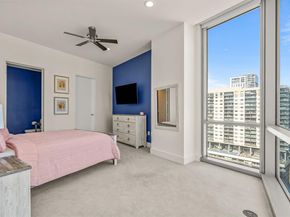 2200  Victory Avenue  1702, Dallas Texas 75219