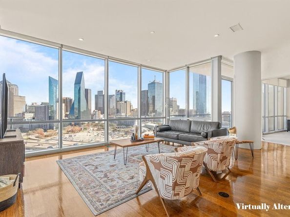 2200  Victory Avenue  1702, Dallas Texas 75219