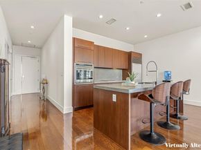 2200  Victory Avenue  1702, Dallas Texas 75219