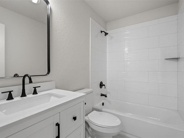10226  Lakeview Drive , Providence Village Texas 76227