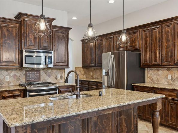 689  Barringer Court , Fate Texas 75087