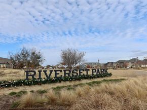 1514  Broadview Drive , Garland Texas 75042