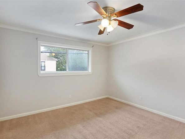 7770  Meadow Road  211, Dallas Texas 75230