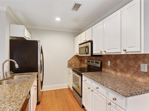 7770  Meadow Road  211, Dallas Texas 75230