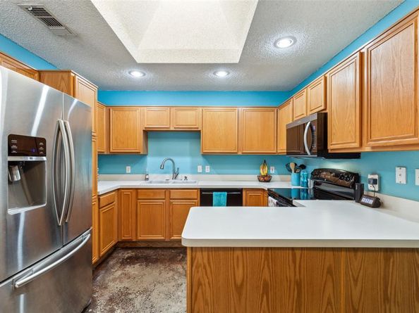 10405  Pleasant Mound Drive , Fort Worth Texas 76108