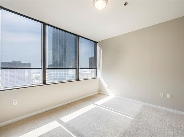 1200  Main Street  1002, Dallas Texas 75202