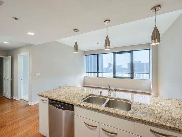 1200  Main Street  1002, Dallas Texas 75202