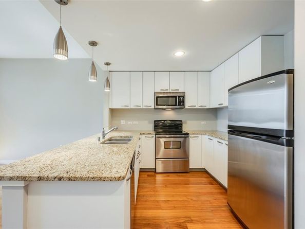1200  Main Street  1002, Dallas Texas 75202
