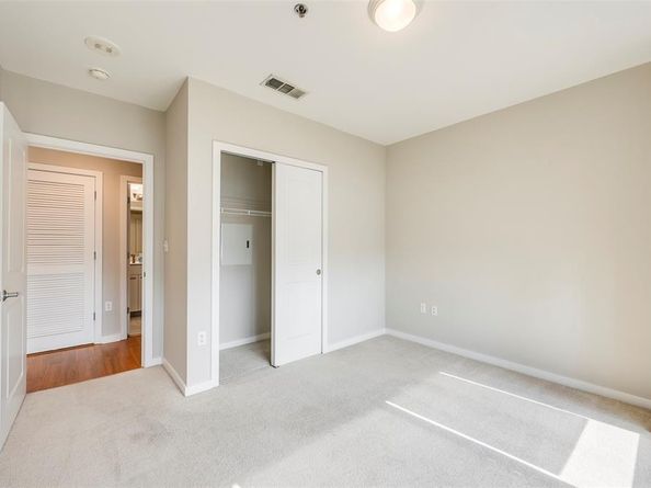 1200  Main Street  1002, Dallas Texas 75202