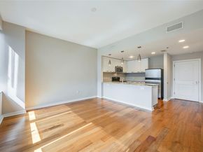 1200  Main Street  1002, Dallas Texas 75202