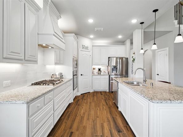 2615  Dylan Lane , Mansfield Texas 76063
