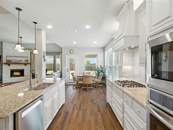 2615  Dylan Lane , Mansfield Texas 76063