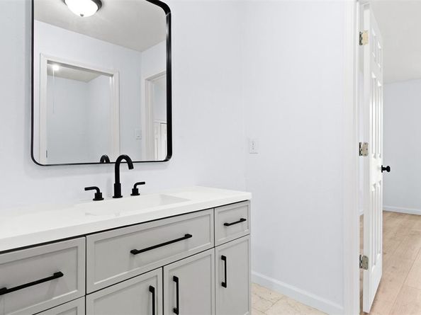 2925  Brookcrest Drive , Garland Texas 75040