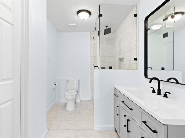 2925  Brookcrest Drive , Garland Texas 75040