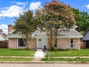 2925  Brookcrest Drive , Garland Texas 75040