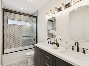 914  Grandview Avenue , Dallas Texas 75223