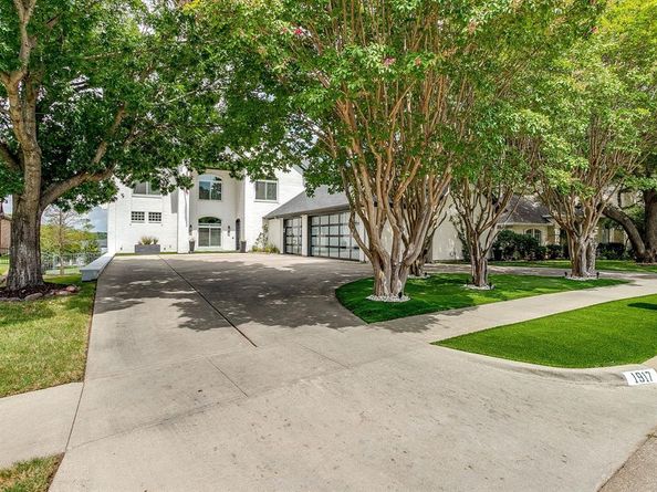 1917  Spinnaker Lane , Azle Texas 76020