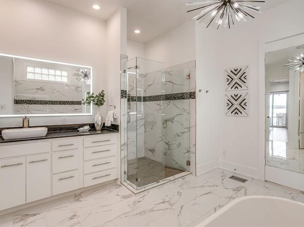 1917  Spinnaker Lane , Azle Texas 76020