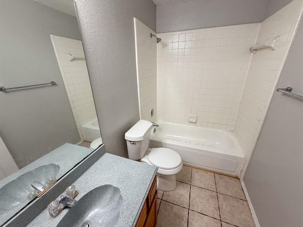 920  Mossberg Lane , Mesquite Texas 75181
