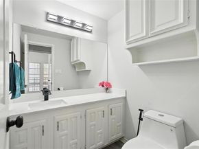 3105  San Jacinto Street  205, Dallas Texas 75204