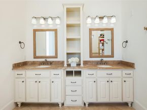 6504  Joyce Way , Dallas Texas 75225