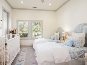 6504  Joyce Way , Dallas Texas 75225