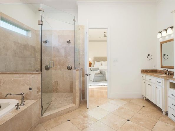 6504  Joyce Way , Dallas Texas 75225