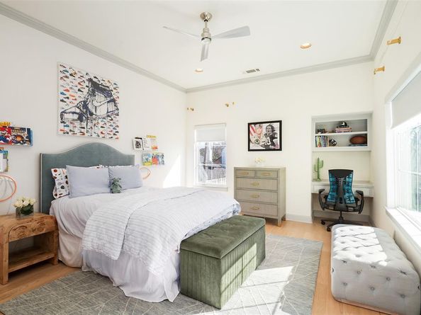 6504  Joyce Way , Dallas Texas 75225