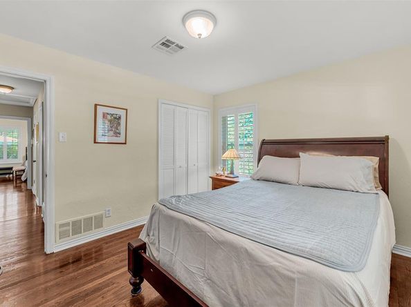 7135  Clemson Drive , Dallas Texas 75214