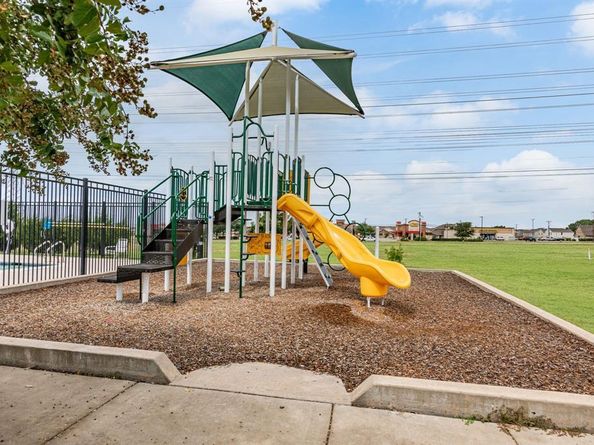 6304  Robertson Road , Fort Worth Texas 76179