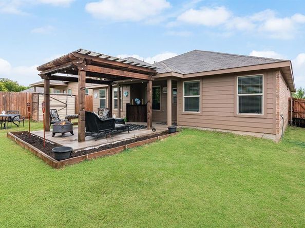 6304  Robertson Road , Fort Worth Texas 76179