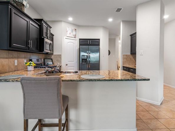6304  Robertson Road , Fort Worth Texas 76179
