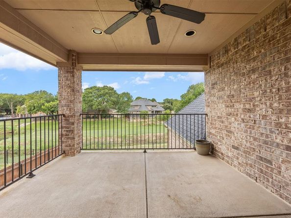 3225  Glade Pointe Court , Hurst Texas 76054