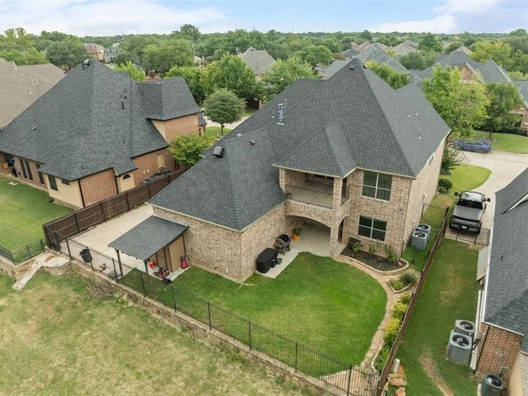 3225  Glade Pointe Court , Hurst Texas 76054